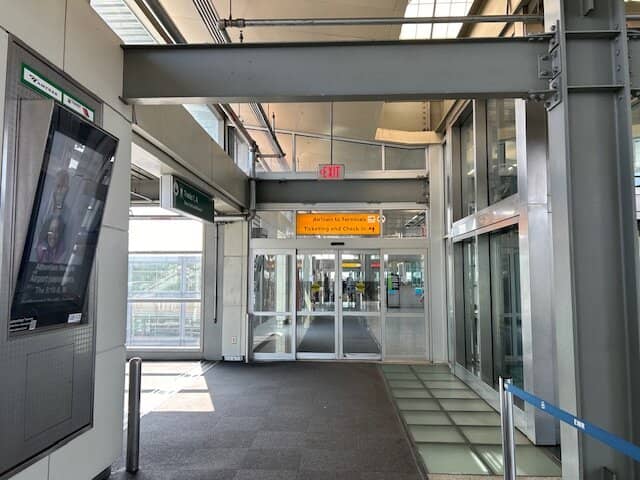 Shuttle Service to Downtown