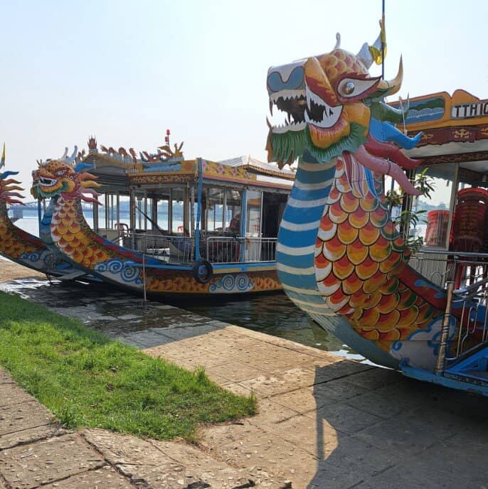Traditional Ao Dai Boat Ride