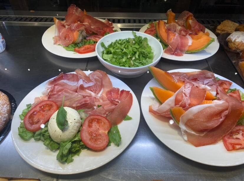 Cozy Escape Away from Tourist Crowds