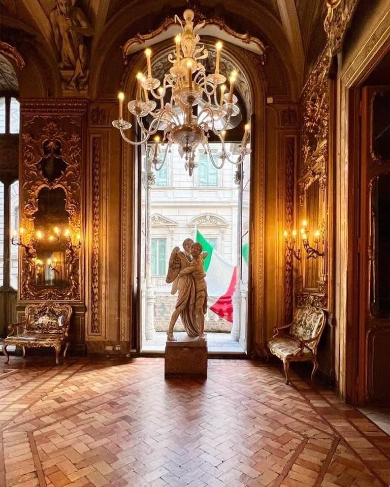 The 'Gallery of Mirrors'