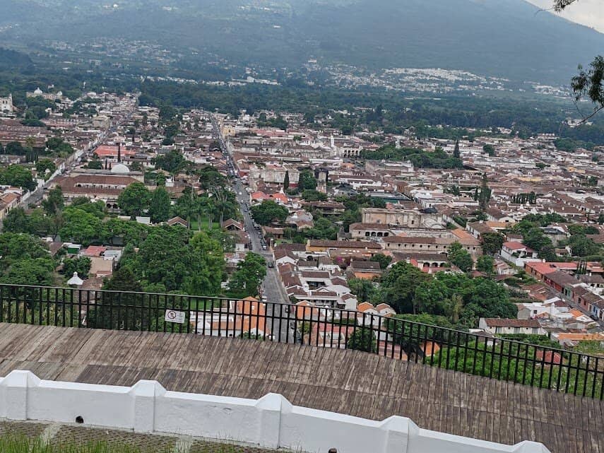 Panoramic City & Volcano Views
