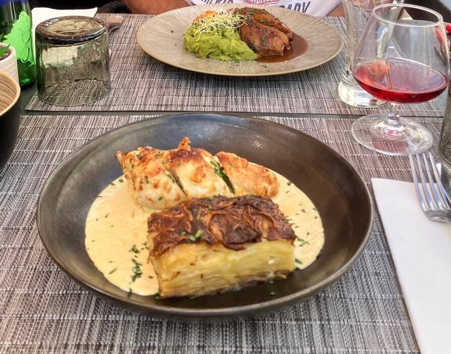 Charming Garden Ambiance