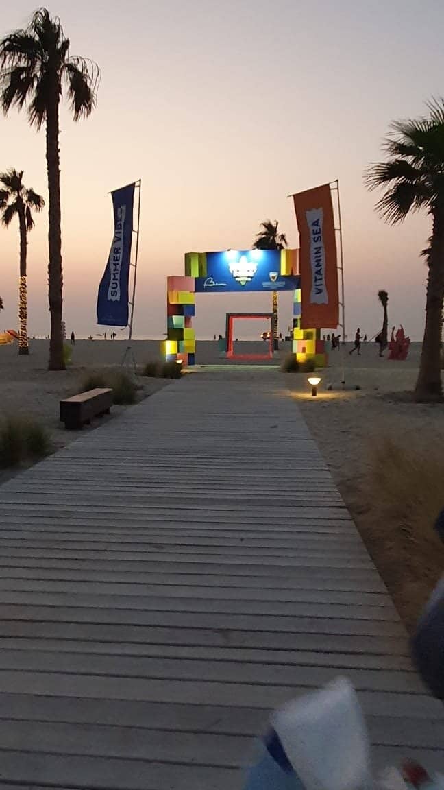 On-Site Cafes & Restaurants