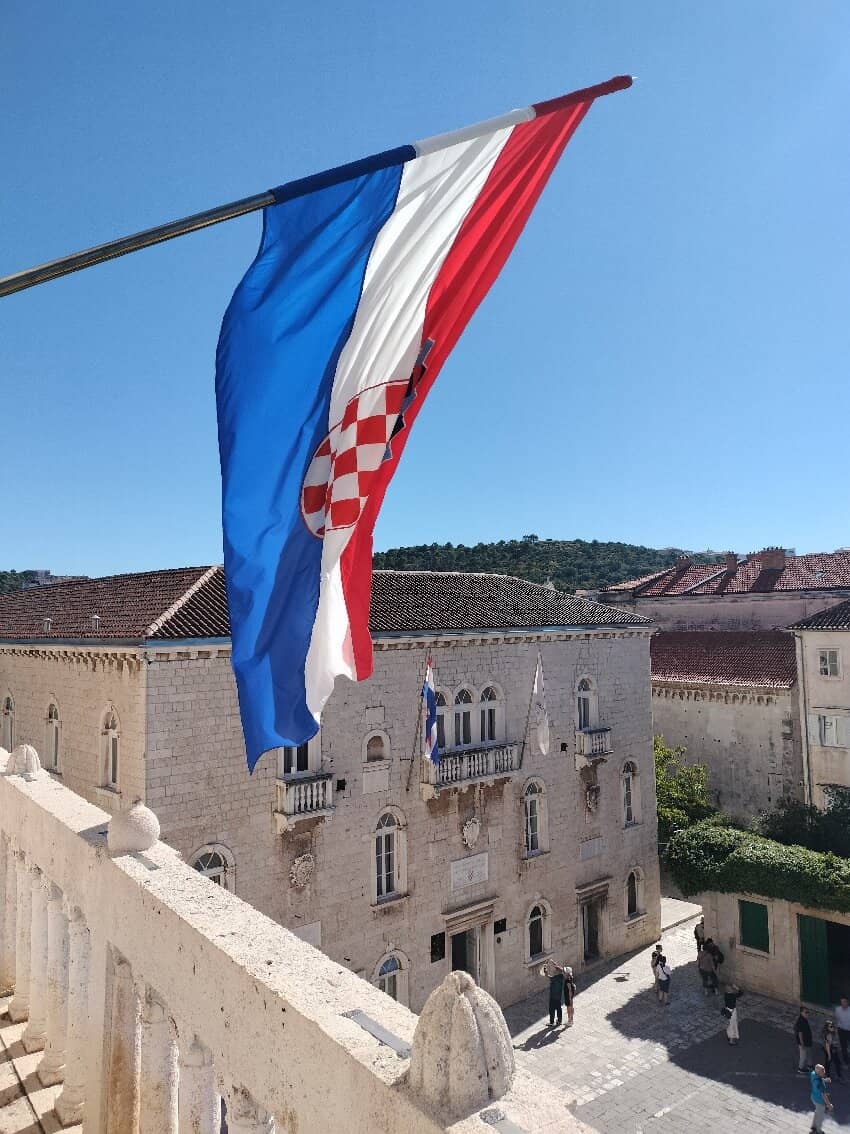 Main Square Ambiance