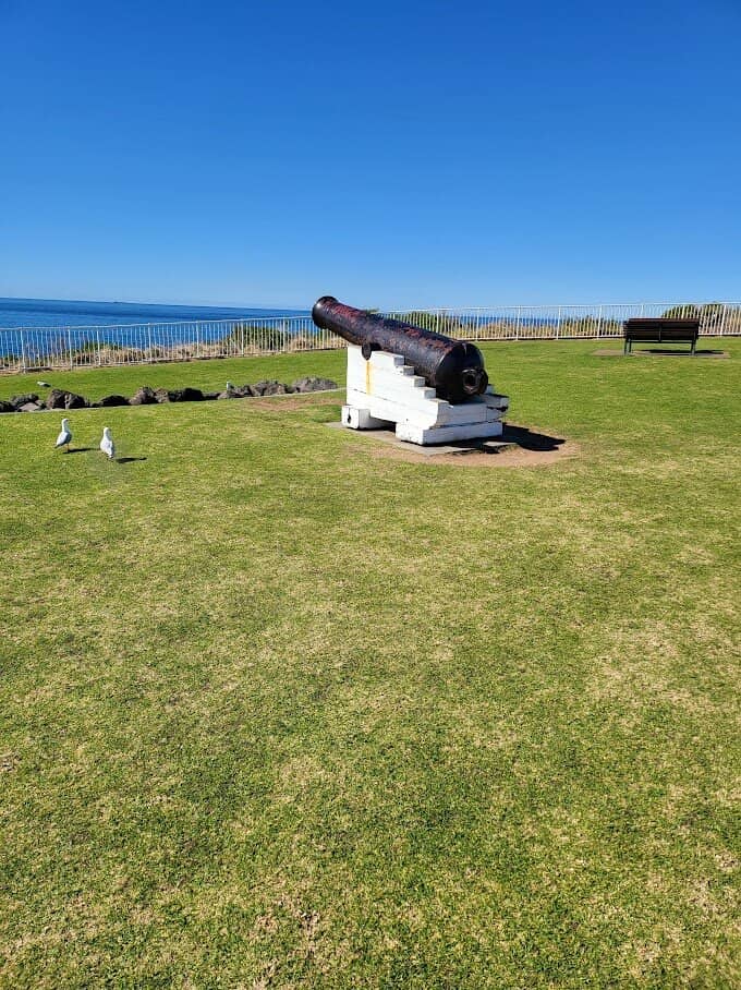 Wollongong Head Lighthouse