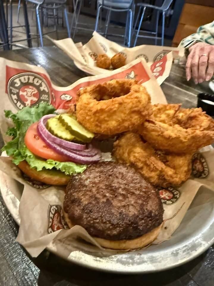 Smashburger Style Juicy Lucy