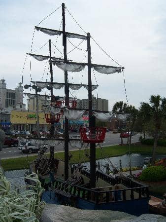 Skull Cave Exploration