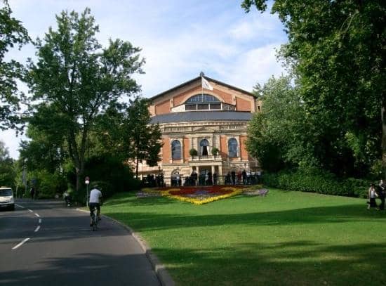 Wagner Opera Performances