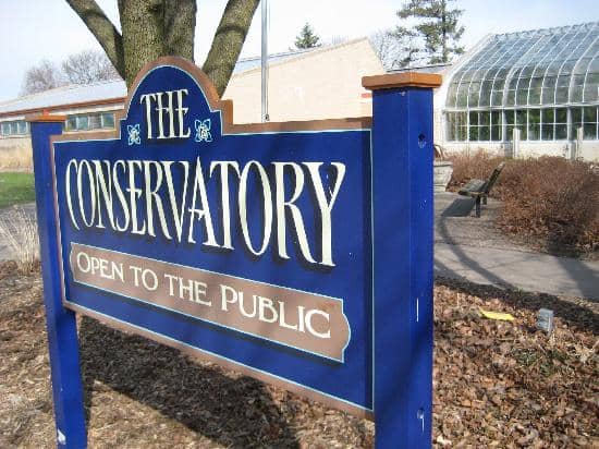 Grand Alle & Duck Pond