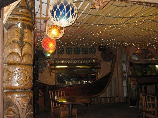 Nostalgic Atmosphere & Marina Views