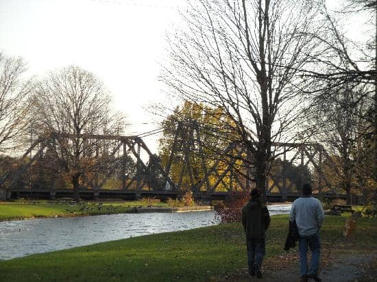 Scenic Park and Picnic Spots