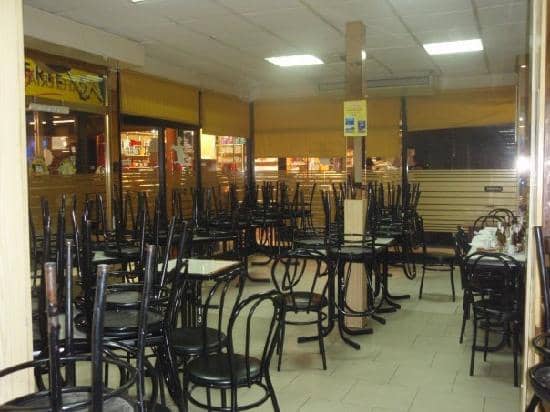 Unique Market Atmosphere