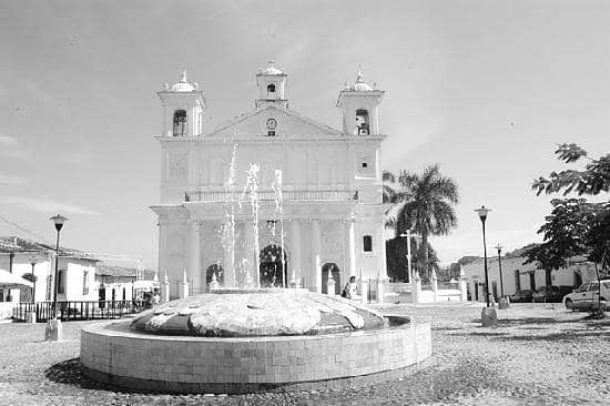 Intricately Decorated Ceiling