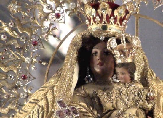 Panoramic Mountain Views