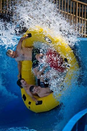 Lazy River & Wave Pool