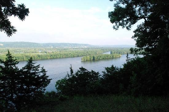 Mississippi River Overlooks