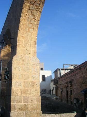 The Hidden Reservoir