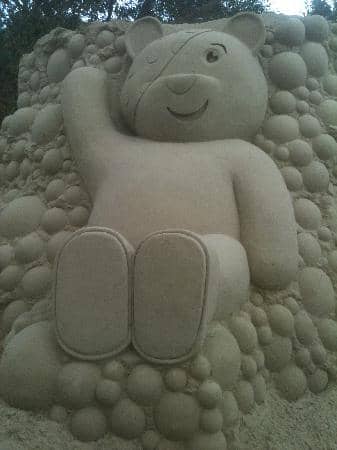 Message of Peace Sculpture