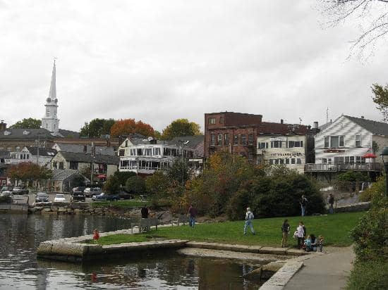 Live Music and Open Mic Nights