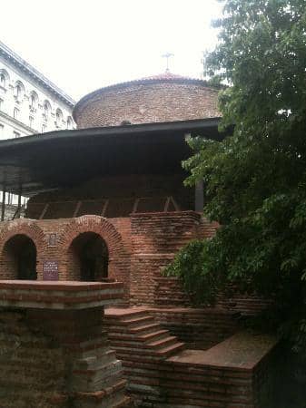 Hidden Courtyard Setting