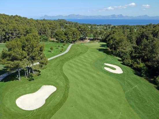 Impeccably Maintained Greens