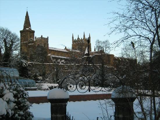 Palace Ruins & Royal Birthplace