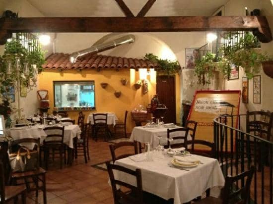 Cozy, Family-Vibe Atmosphere