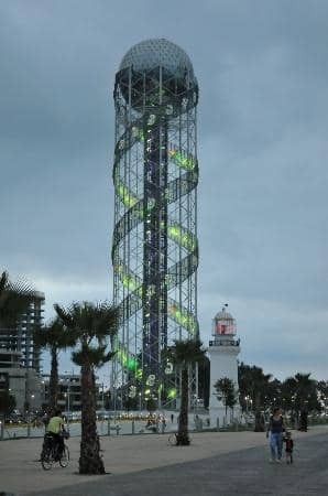 Evening Ambiance & Festivals