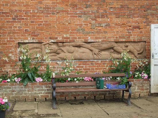 Expansive Parkland Walks