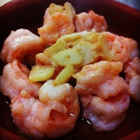 Rustic Ambiance & Antique Decor