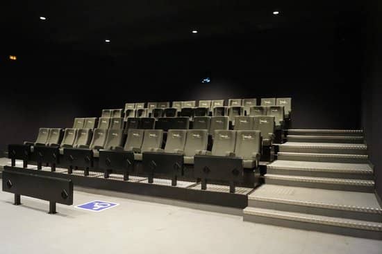 4D Cinema Experience