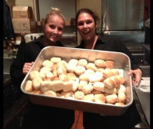 Signature Salad & Garlic Rolls
