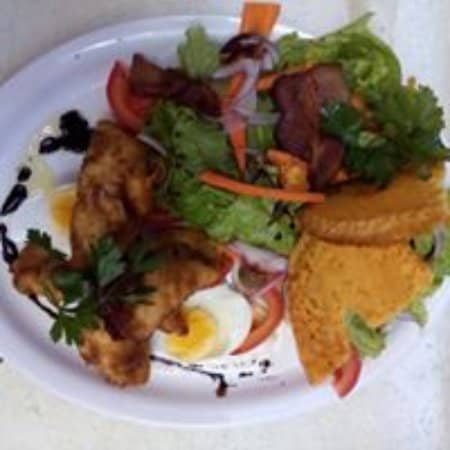 Elaborate Dishes & Special Drinks