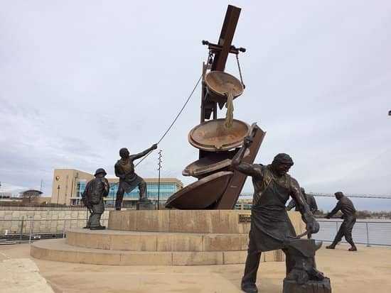 Labor Monument