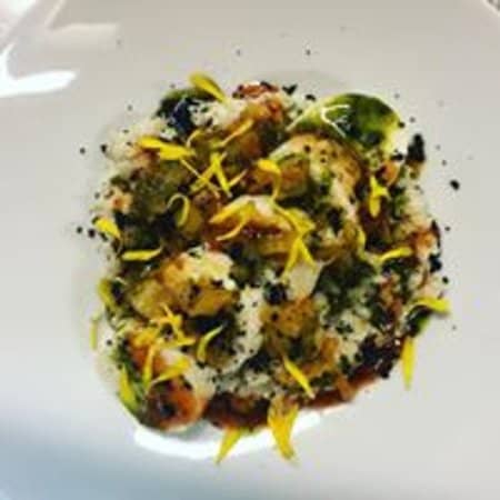 Cozy & Elegant Atmosphere