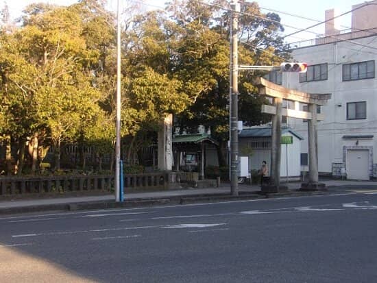 Serene Gardens and Ponds