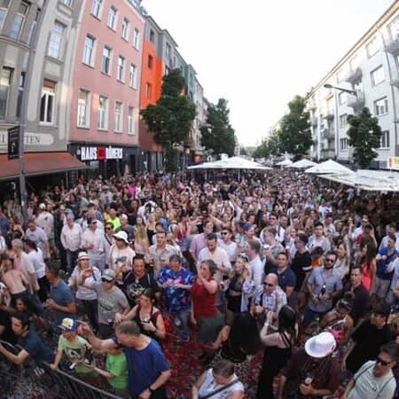 Rolandstraße Book Exchange
