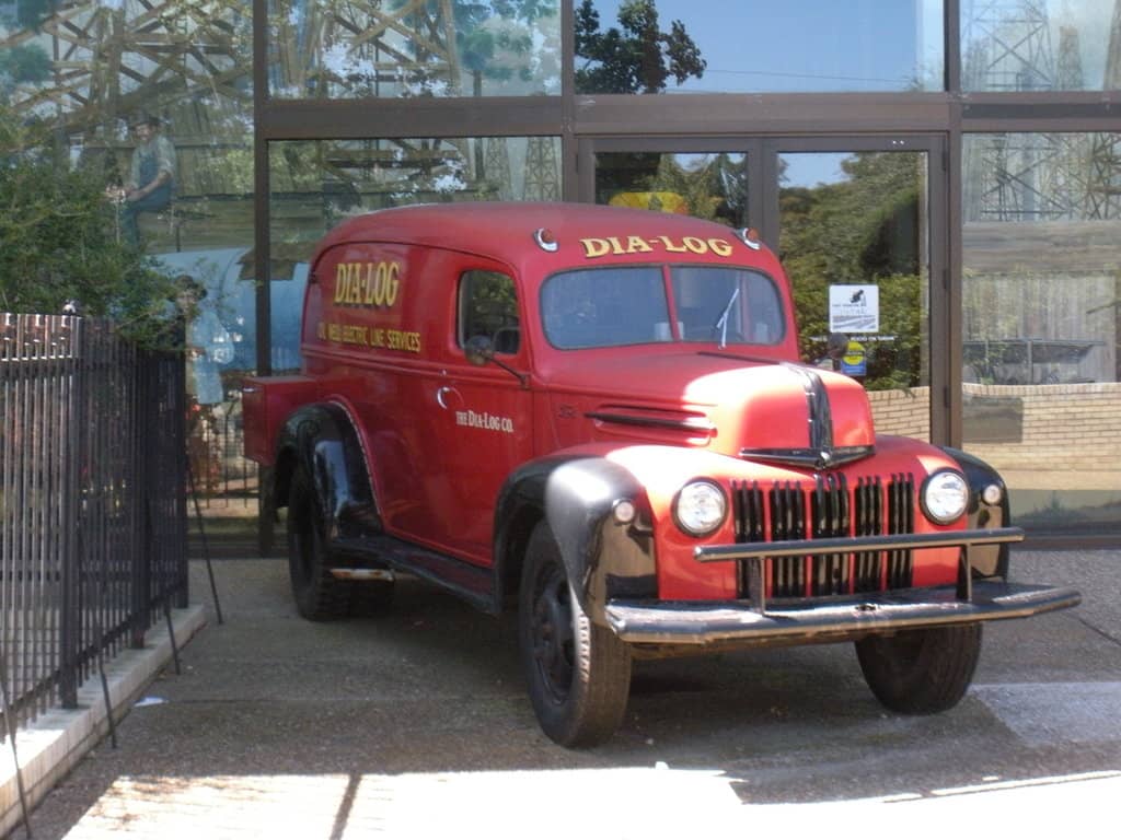 Interactive Oil Industry Exhibits