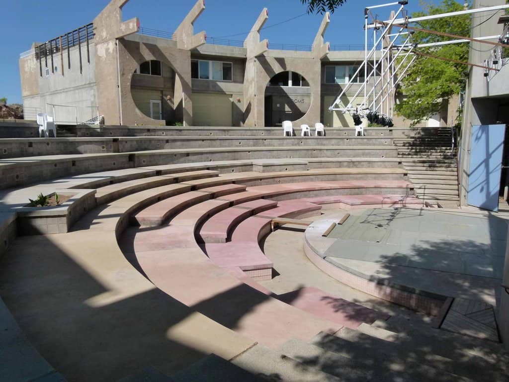 Bronze Bells and Wind Chimes