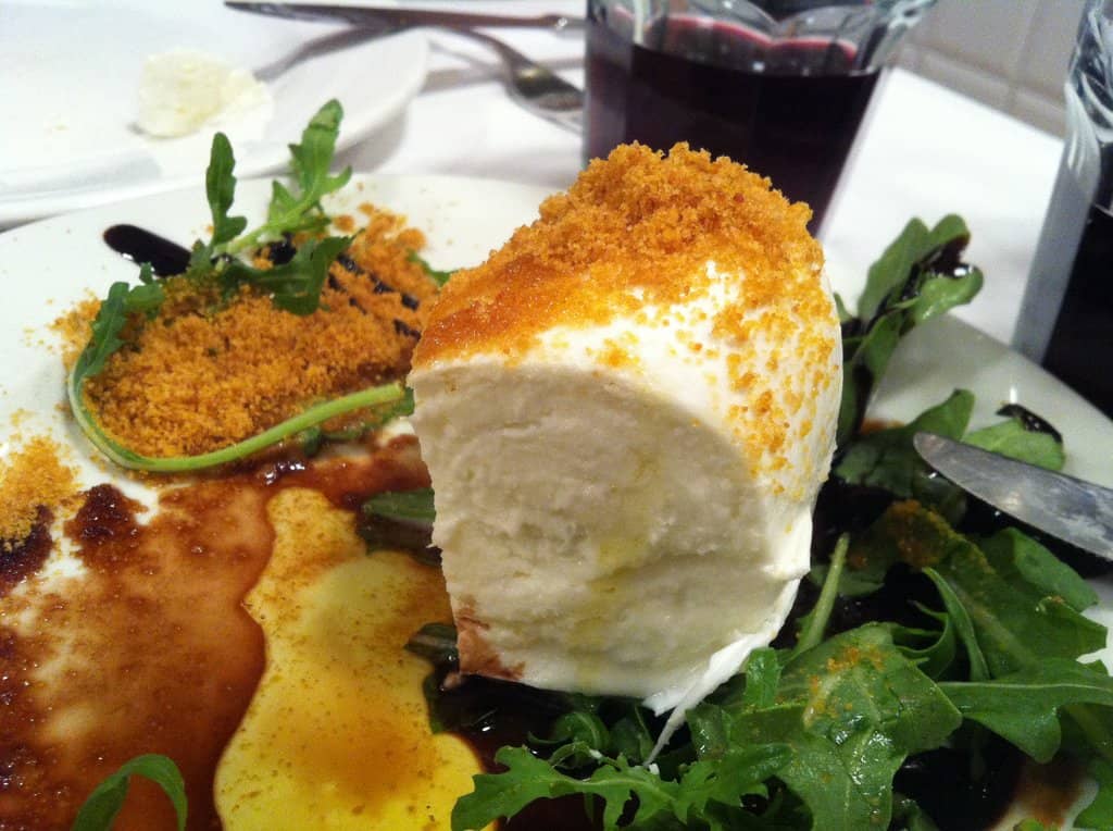 Prime Location near Pantheon