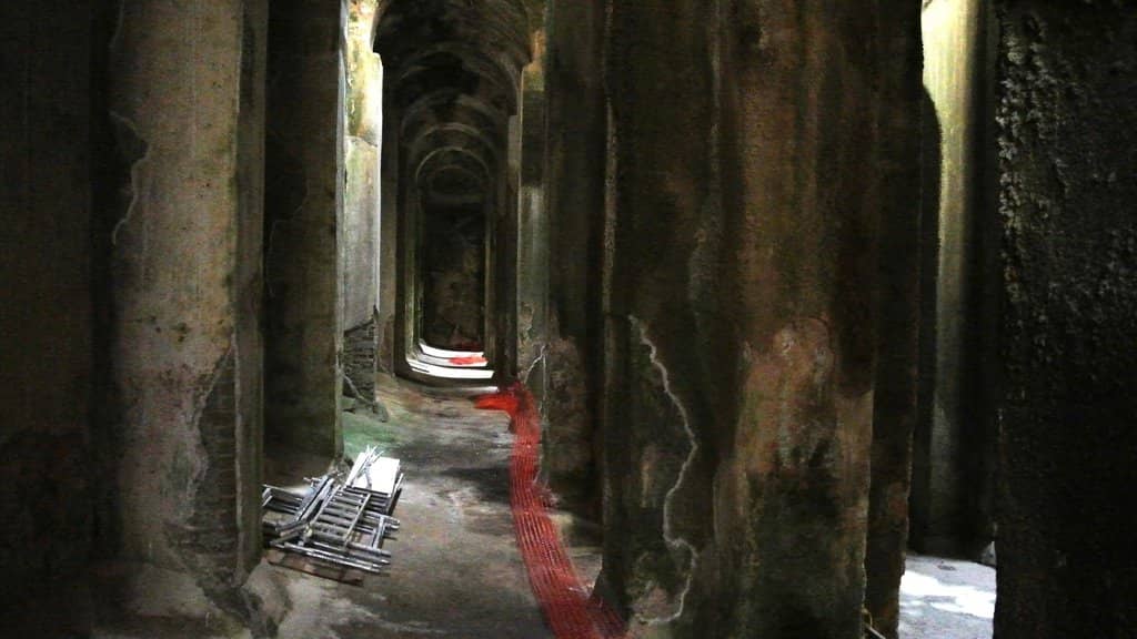 Subterranean Atmosphere