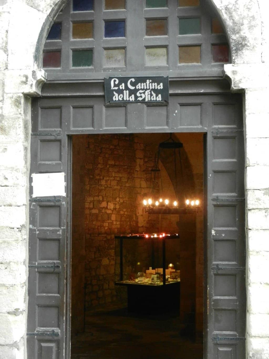 Ettore Fieramosca Statue