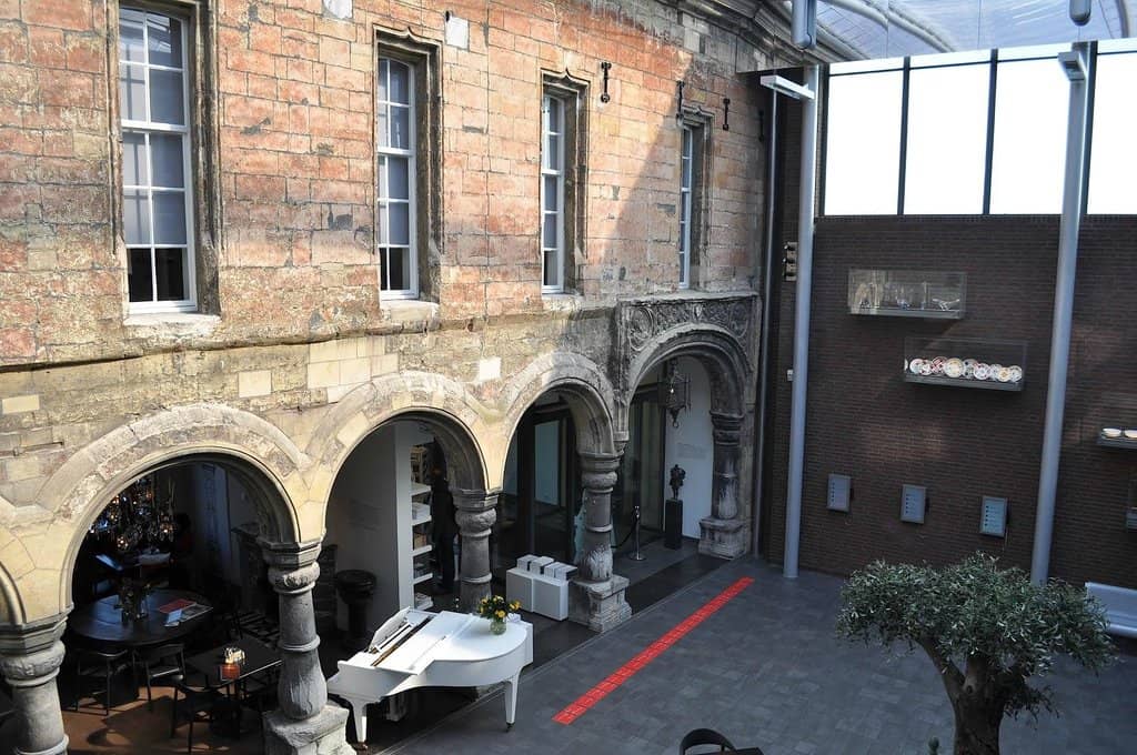 Terry O'Neill's Legends Exhibition