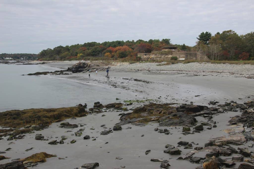 Scenic Lighthouse Views