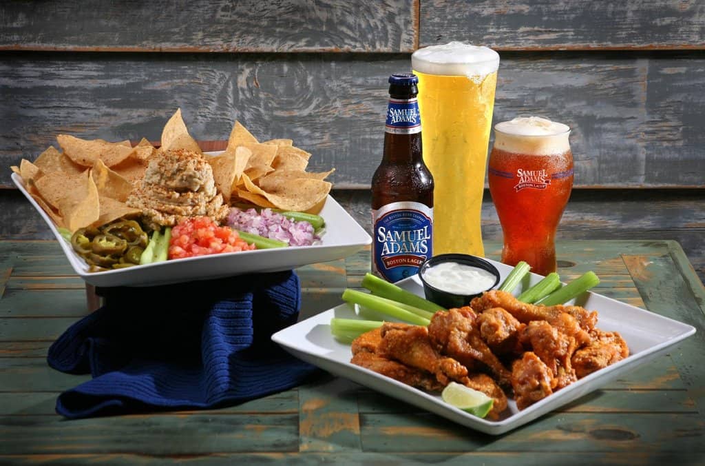 Tropical Atmosphere & Cocktails