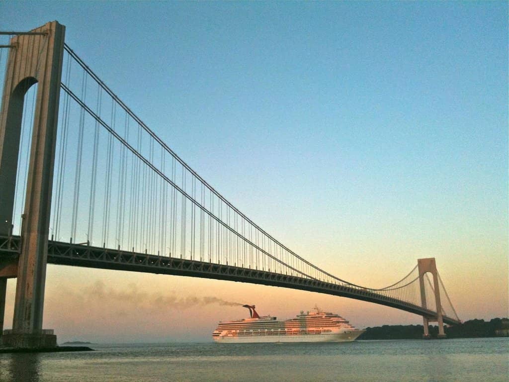 Panoramic Harbor Views