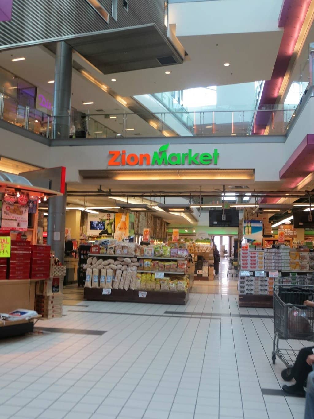 Vibrant Cafe Culture