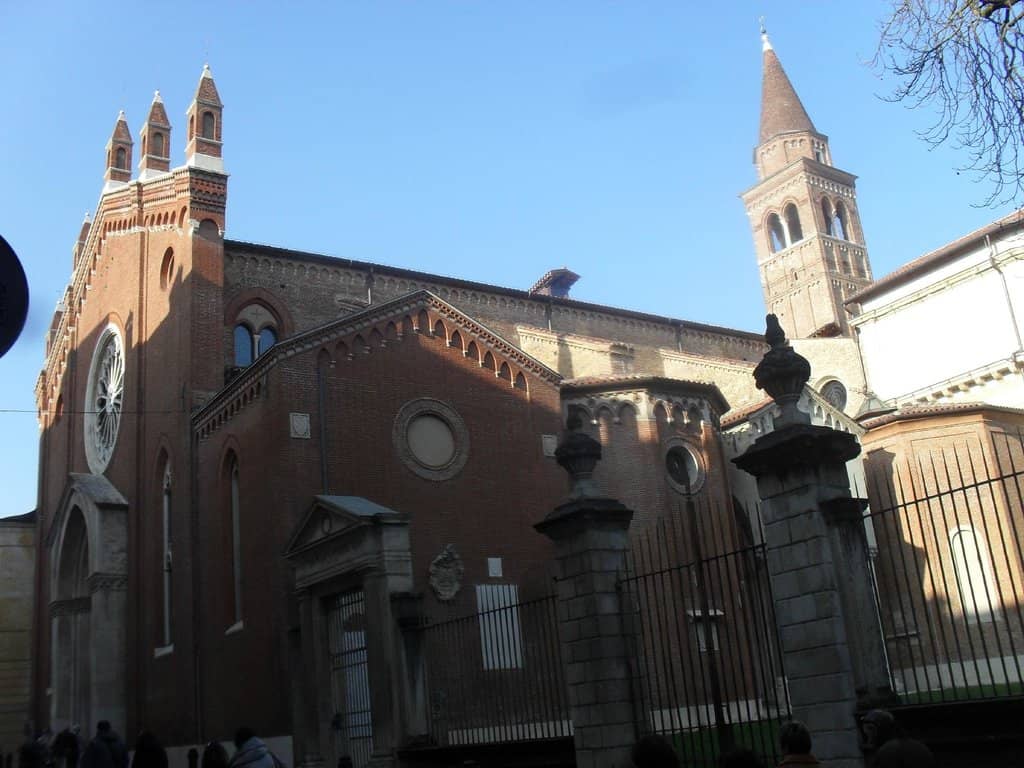 Vertical photo
