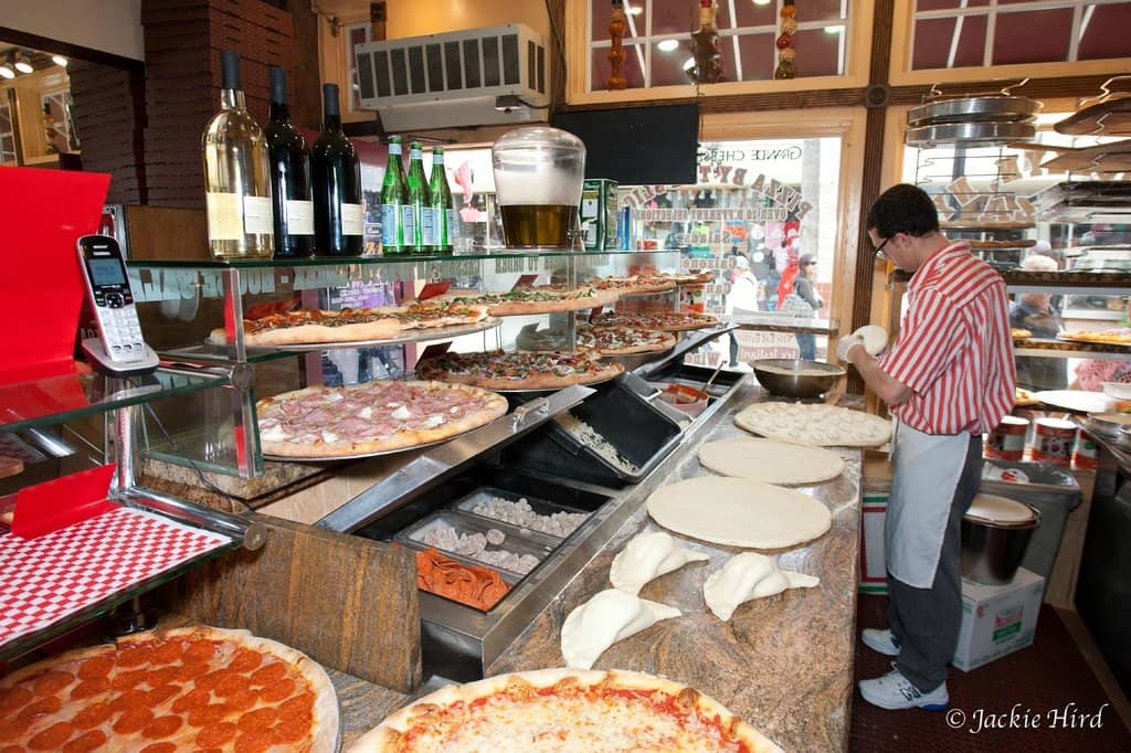 Must-Try Garlic Knots