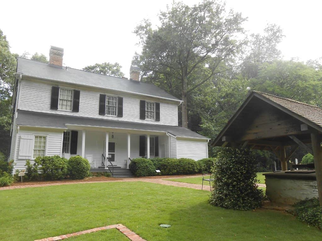 Outbuildings & Grounds